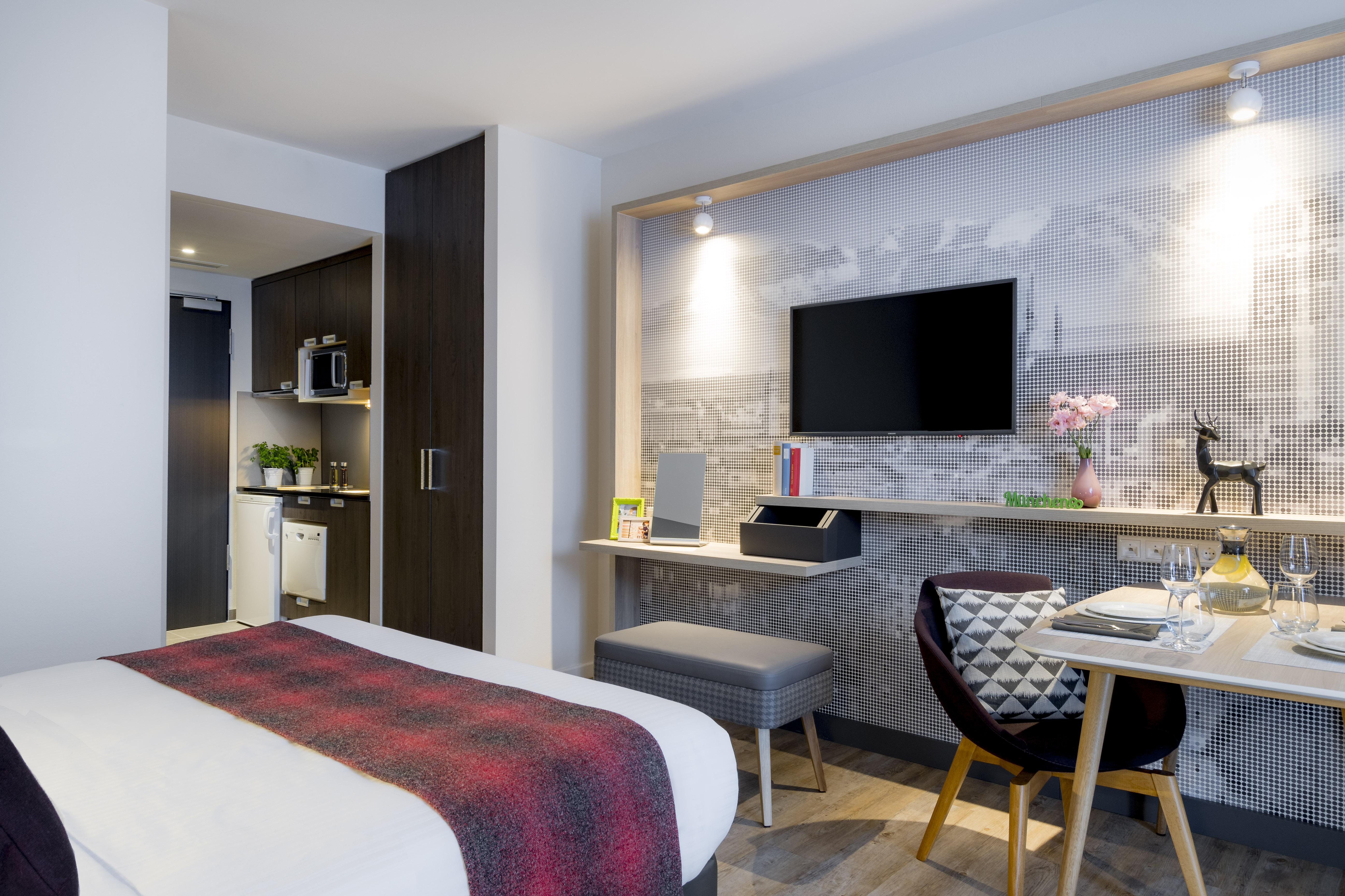 Aparthotel Citadines Arnulfpark Monaco di Baviera Esterno foto
