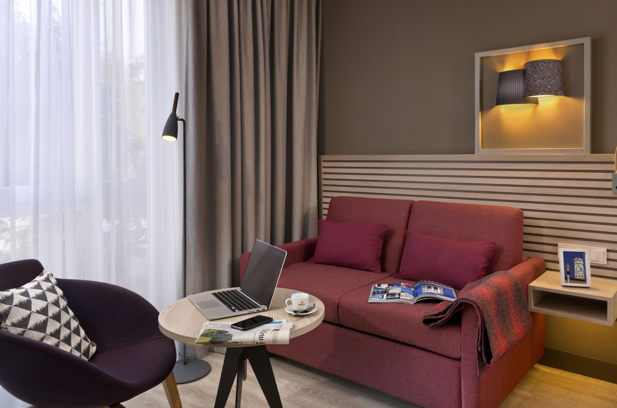 Aparthotel Citadines Arnulfpark Monaco di Baviera Esterno foto