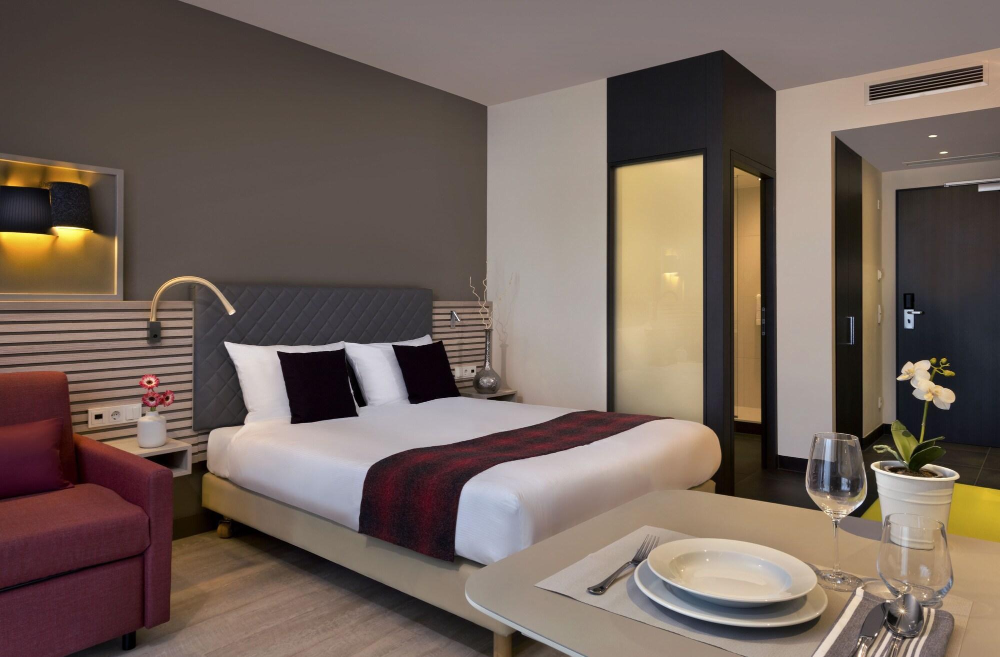 Aparthotel Citadines Arnulfpark Monaco di Baviera Esterno foto