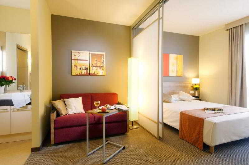 Aparthotel Citadines Arnulfpark Monaco di Baviera Esterno foto