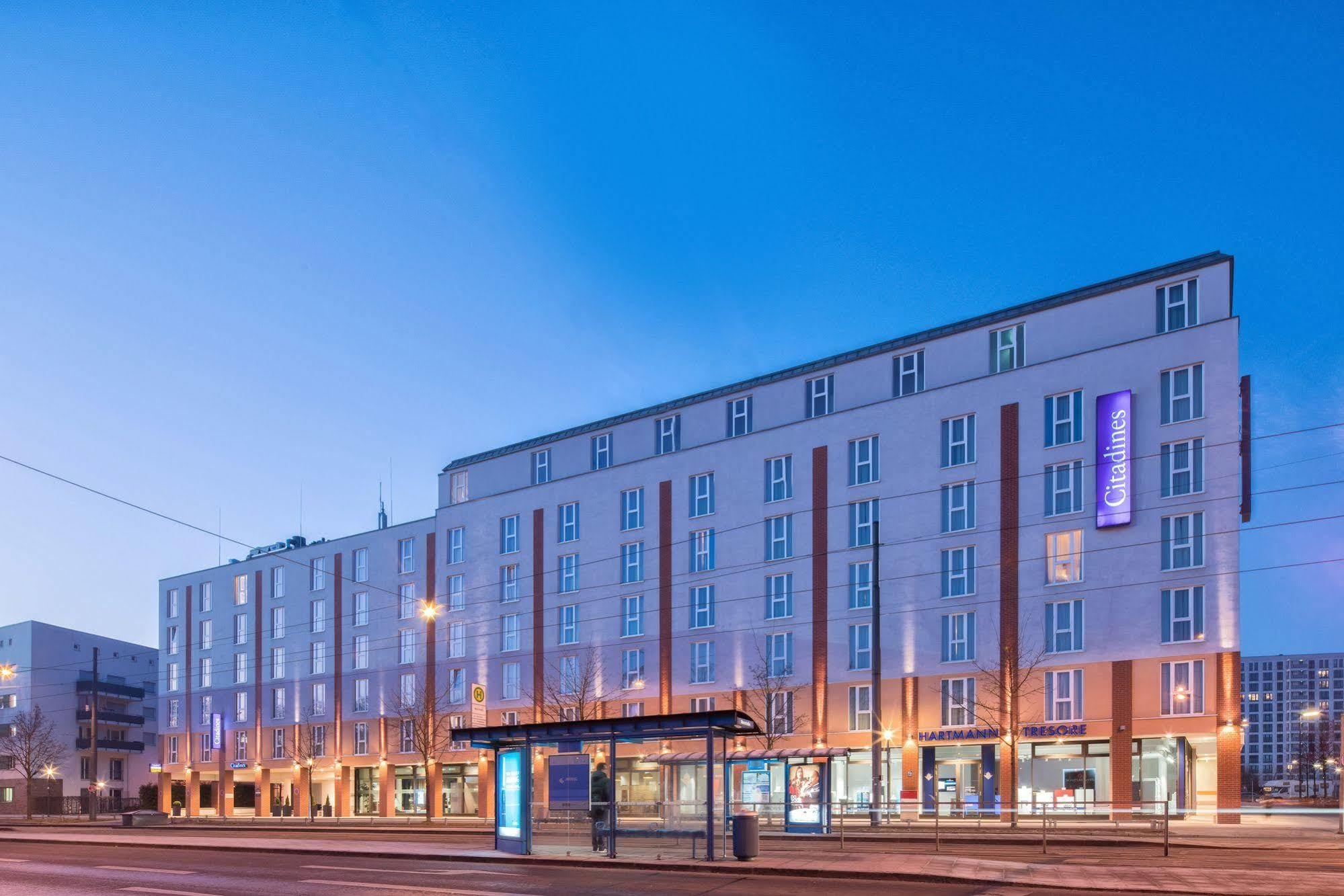 Aparthotel Citadines Arnulfpark Monaco di Baviera Esterno foto