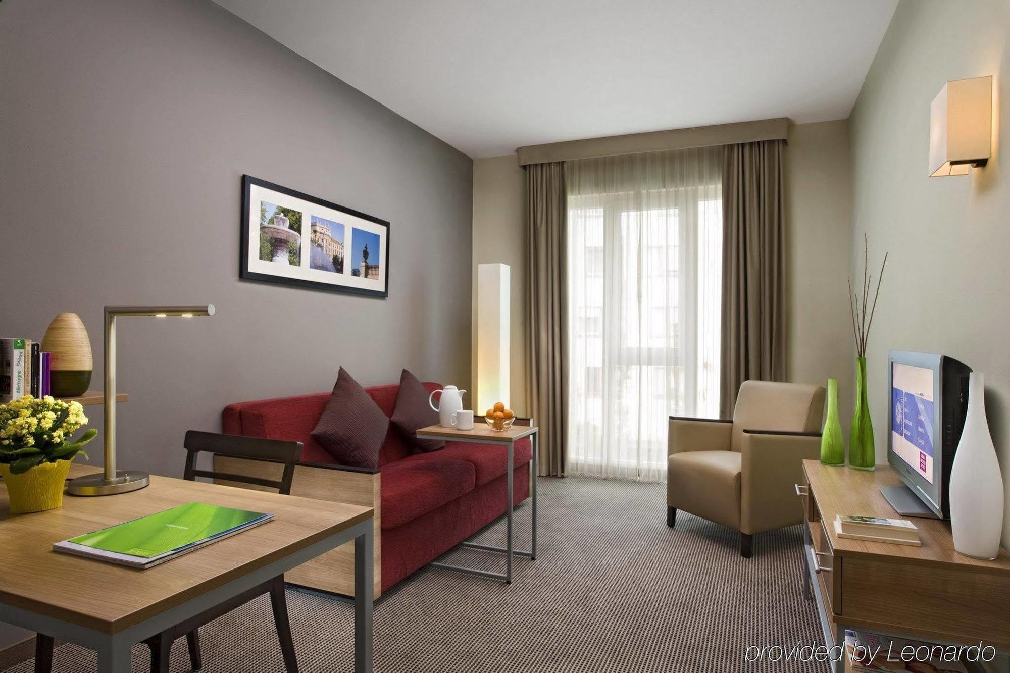 Aparthotel Citadines Arnulfpark Monaco di Baviera Camera foto