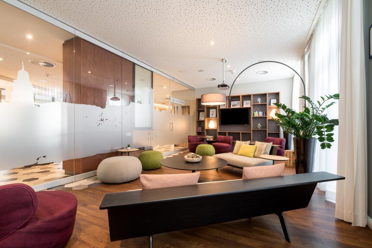 Aparthotel Citadines Arnulfpark Monaco di Baviera Esterno foto